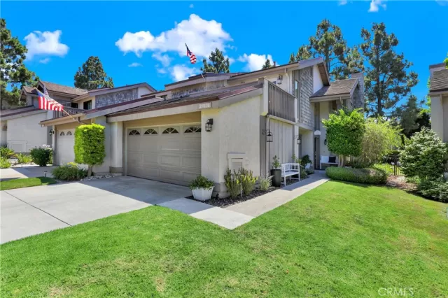 MLS: OC25081006 Condo For Sale