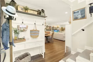 Photo #3: OC25081006 Listing 