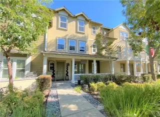 More Details about MLS # OC25081161 : 5 SABLEWOOD CIRCLE CI139