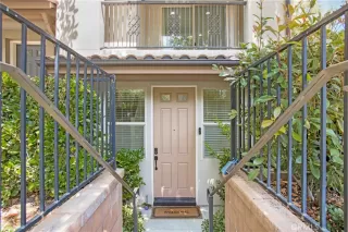 Photo #2: OC25081310 Listing 