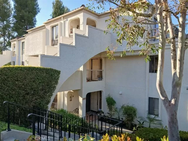 MLS: OC25081468 Condo For Sale