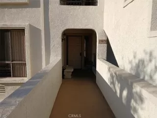 Photo #1: OC25081468 Listing