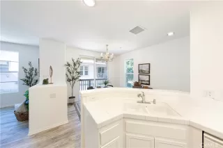 Photo #5: OC25081696 Listing 