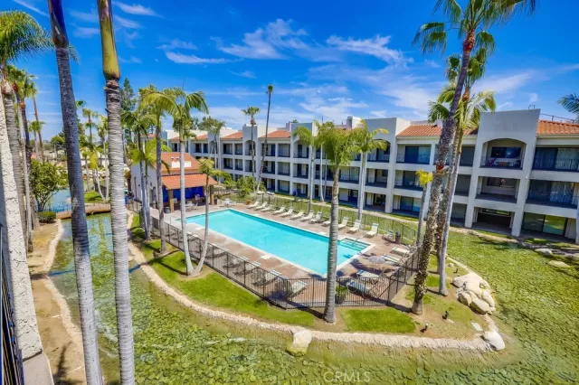 MLS: OC25081814 Condo For Sale