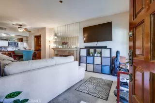 Photo #2: OC25081814 Listing 