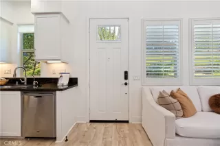 Photo #6: OC25082180 Listing 