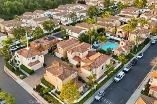 Photo #2: OC25083301 Listing 