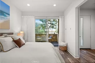 Photo #6: OC25083317 Listing 