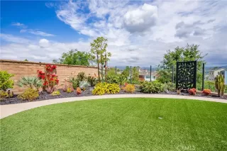 Photo #4: OC25083399 Listing 