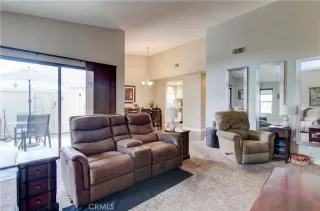 Photo #4: OC25083720 Listing 