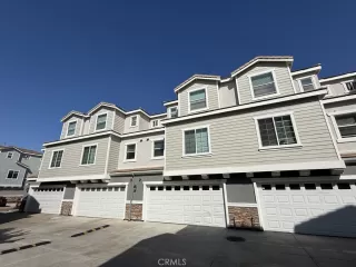 Photo #3: OC25083815 Listing 