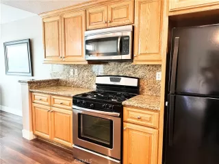 Photo #3: OC25083871 Listing