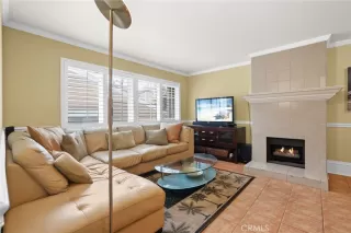 Photo #6: OC25083926 Listing