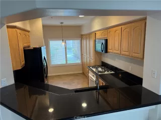 Photo #6: OC25084218 Listing 