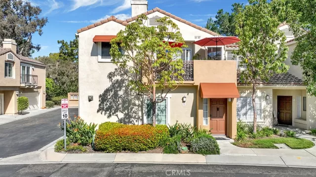 MLS: OC25084229 Condo For Sale