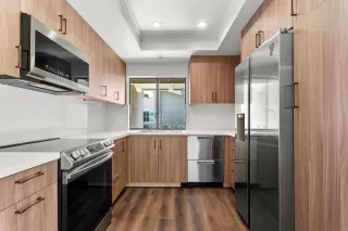 Photo #5: OC25084394 Listing 