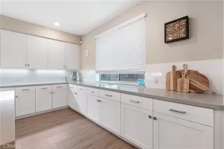 Photo #5: OC25084409 Listing 