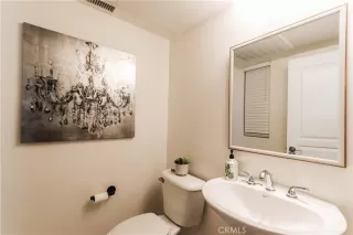 Photo #4: OC25084968 Listing 