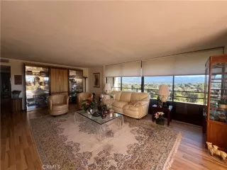 Photo #2: OC25085202 Listing