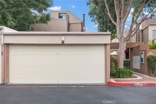 Photo #4: OC25085998 Listing