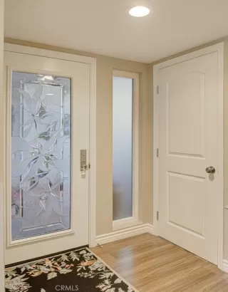 Photo #4: OC25086128 Listing