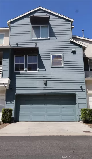 Photo #1: OC25086452 Listing 