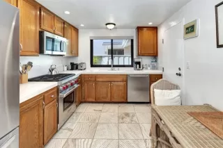 Photo #4: OC25086725 Listing 