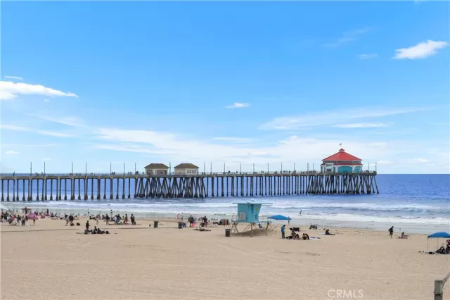 MLS: OC25086823 Condo For Sale