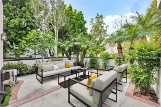 Photo #1: OC25087079 Listing 