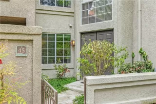 Photo #1: OC25087300 Listing 