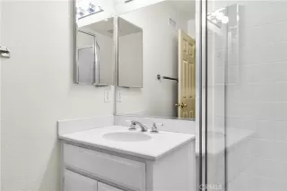 Photo #5: OC25087300 Listing 