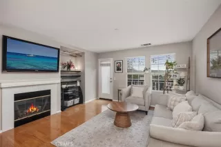 Photo #5: OC25087411 Listing 