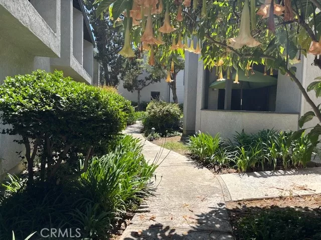 MLS: OC25087725 Condo For Sale