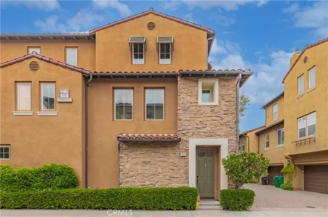 MLS: OC25087905 Condo For Sale