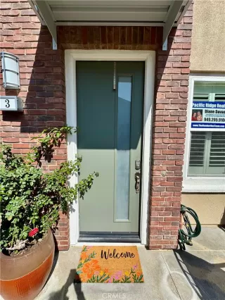 Photo #5: OC25088182 Listing 