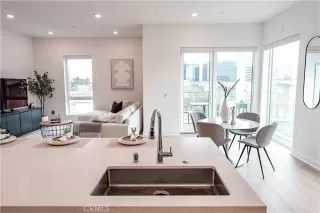 Photo #5: OC25088339 Listing 