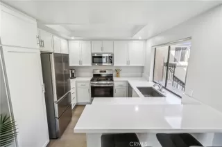 Photo #2: OC25088942 Listing 