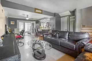 Photo #2: OC25089026 Listing 