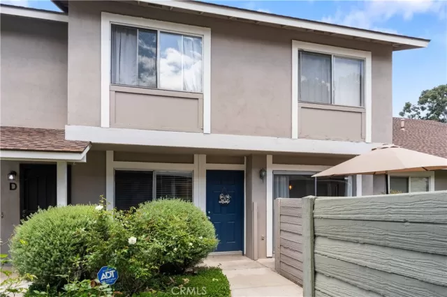 MLS: OC25089466 Condo For Sale