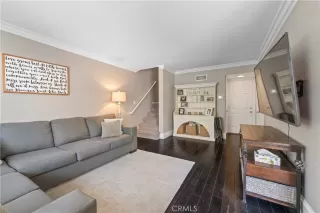 Photo #6: OC25089466 Listing 