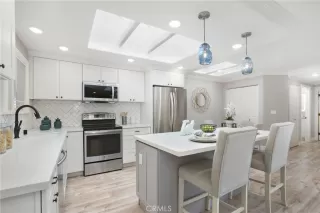 Photo #5: OC25089573 Listing