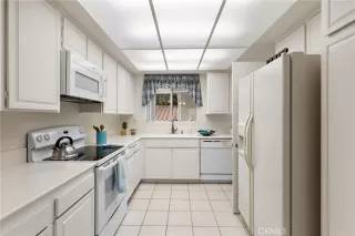 Photo #5: OC25089992 Listing 