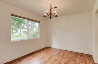 Photo #5: OC25090302 Listing 