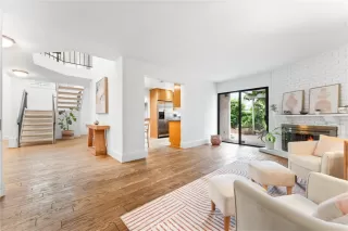 Photo #6: OC25090546 Listing