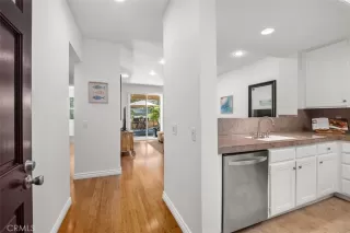 Photo #5: OC25091265 Listing 