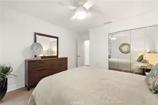 Photo #6: OC25091289 Listing 