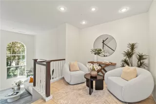 Photo #3: OC25091313 Listing 