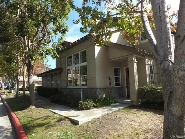 MLS: OC25091664 Condo For Sale