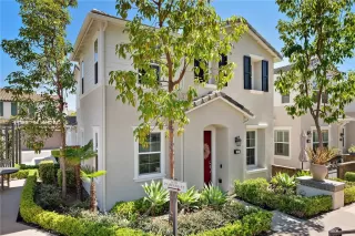 Photo #2: OC25092169 Listing 