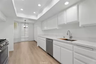 Photo #3: OC25092319 Listing 